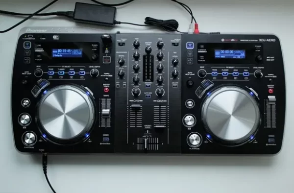 دی جی کنترلر Pioneer XDJ-AERO - Image 4